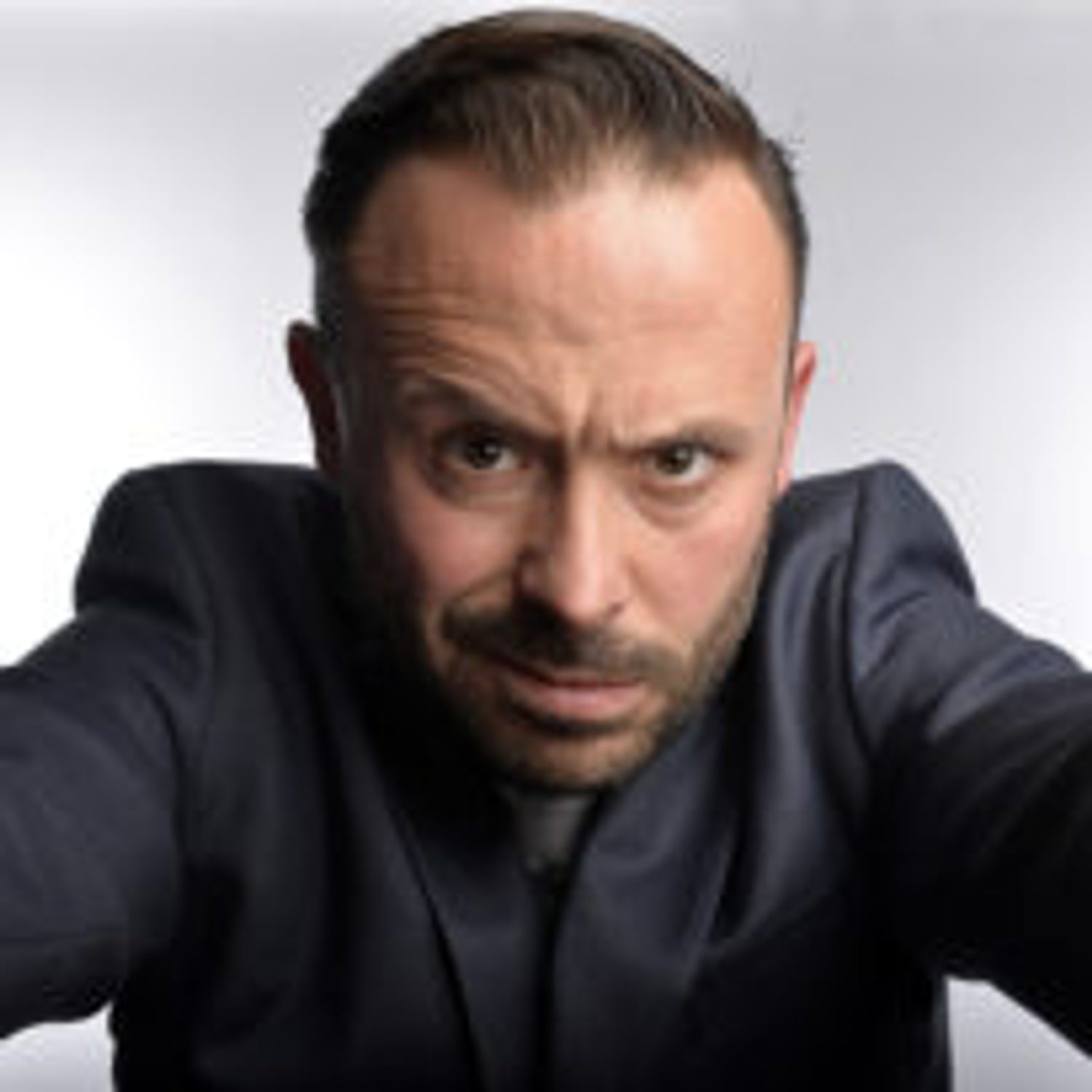 Geoff Norcott HEAD SHOT 2 Websized 205x205 1